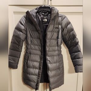 The North Face Gray Puffer Coat Sz XS